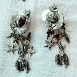 Vintage Silver LA Contessa by Mary Demarco Western Horse Themed Dangle Earrings